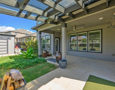 7207 Wink Way - Photo Thumbnail 27