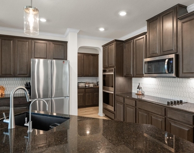 7207 Wink Way - Photo Thumbnail 10