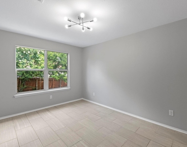 12708 Collindale Cv - Photo Thumbnail 9