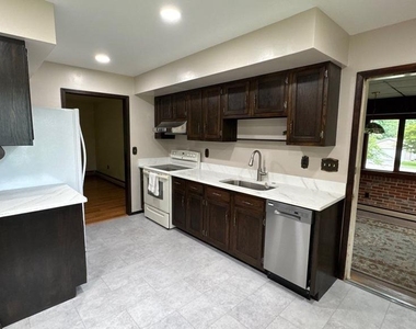 5157 Bonnie Acres Drive - Photo Thumbnail 5