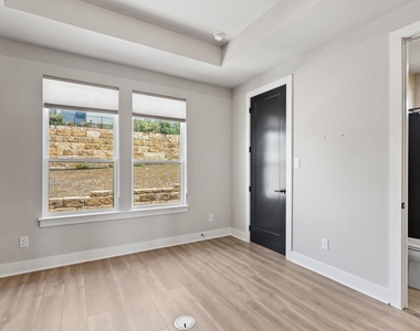 4 Maybury Way - Photo Thumbnail 17