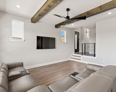 4 Maybury Way - Photo Thumbnail 6