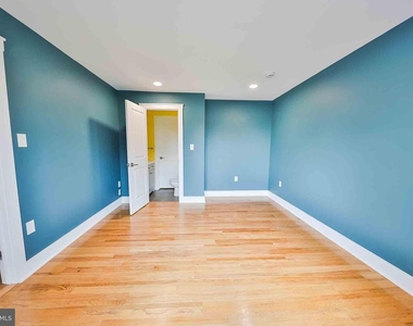1920 Woodstock Road - Photo Thumbnail 18