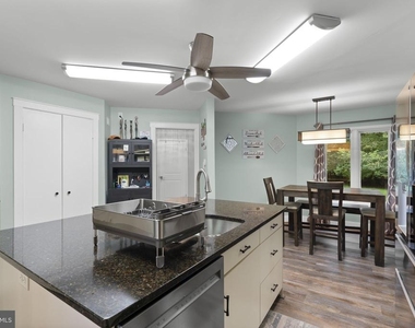 1920 Woodstock Road - Photo Thumbnail 12
