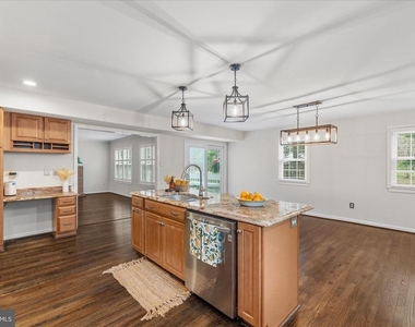 12135 Little Patuxent Parkway - Photo Thumbnail 14