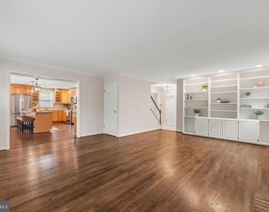 12135 Little Patuxent Parkway - Photo Thumbnail 18