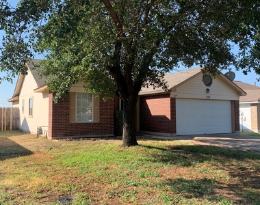 210 Evergreen Cir - Photo Thumbnail 22