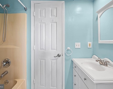 3305 Cheverly Court - Photo Thumbnail 14