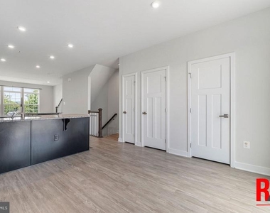 5316 Witch Hazel Lane - Photo Thumbnail 9