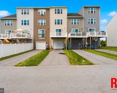 5316 Witch Hazel Lane - Photo Thumbnail 1