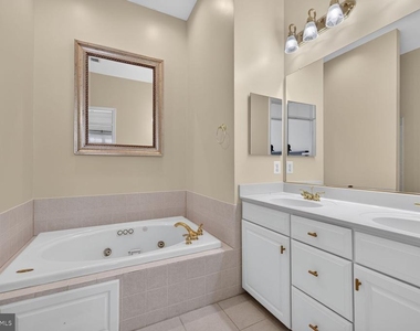 3614 Sprigg Street South Street - Photo Thumbnail 8