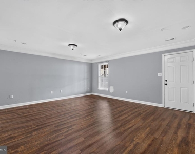 3614 Sprigg Street South Street - Photo Thumbnail 5