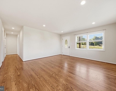 6916 Linganore Road - Photo Thumbnail 8