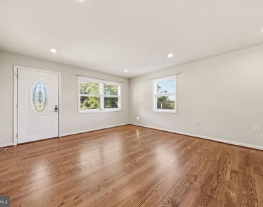 6916 Linganore Road - Photo Thumbnail 9