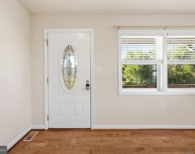 6916 Linganore Road - Photo Thumbnail 5
