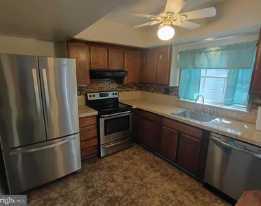 2793 Red Lion Place - Photo Thumbnail 19