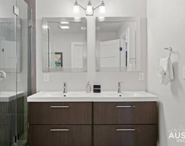 3013 E 16th St - Photo Thumbnail 14