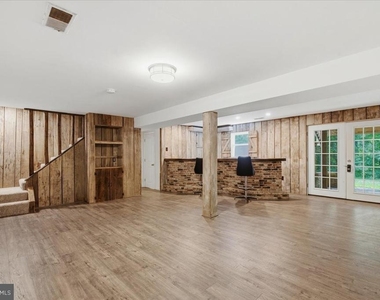 8827 Lafayette Drive - Photo Thumbnail 46