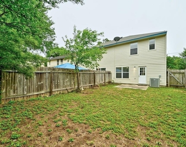 2320 Riddle Rd - Photo Thumbnail 24