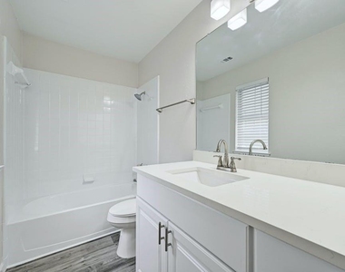 2320 Riddle Rd - Photo Thumbnail 20