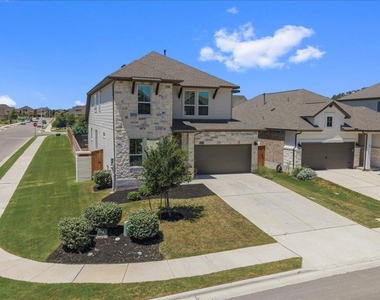305 Lariat Loop - Photo Thumbnail 1