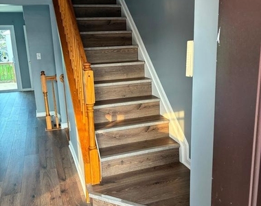 746 Villager Circle - Photo Thumbnail 17