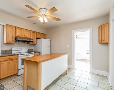 67 Burke - Photo Thumbnail 30
