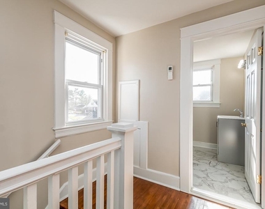 67 Burke - Photo Thumbnail 19