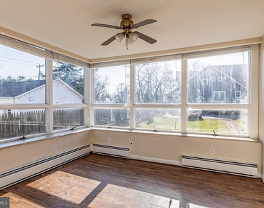 67 Burke - Photo Thumbnail 32