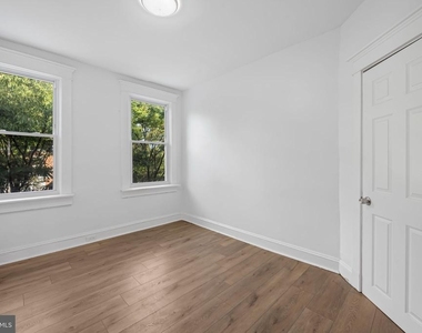 2604 Garrett Avenue - Photo Thumbnail 8