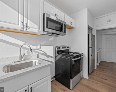 2604 Garrett Avenue - Photo Thumbnail 2