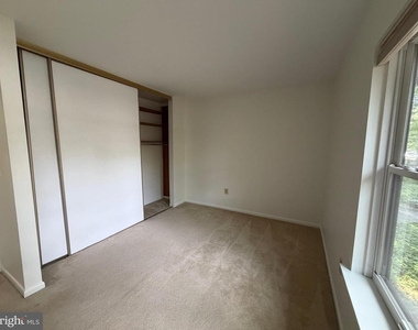 1016 Timber Creek Drive - Photo Thumbnail 16