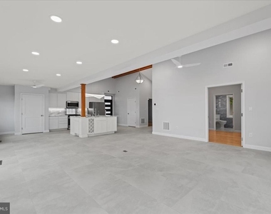 1345 Ellicott Avenue - Photo Thumbnail 12