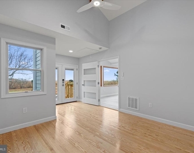 1345 Ellicott Avenue - Photo Thumbnail 14