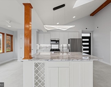 1345 Ellicott Avenue - Photo Thumbnail 7