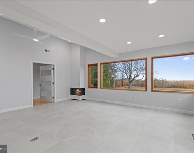 1345 Ellicott Avenue - Photo Thumbnail 13