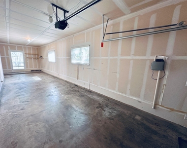 408 Yucca House Dr - Photo Thumbnail 17