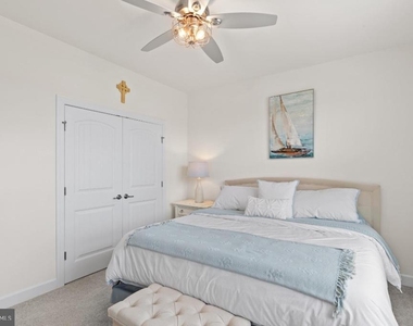 26178 E Old Gate Drive - Photo Thumbnail 20