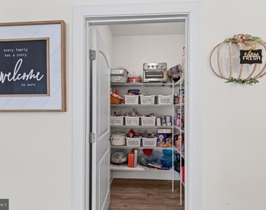 26178 E Old Gate Drive - Photo Thumbnail 9