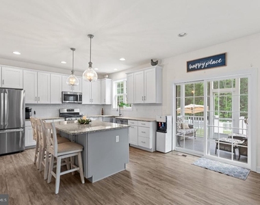 26178 E Old Gate Drive - Photo Thumbnail 8