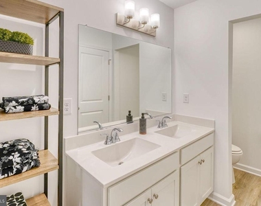 7799 Mason Way - Photo Thumbnail 4