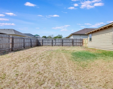238 Wild Plum - Photo Thumbnail 18