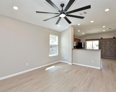 238 Wild Plum - Photo Thumbnail 6