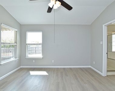238 Wild Plum - Photo Thumbnail 11