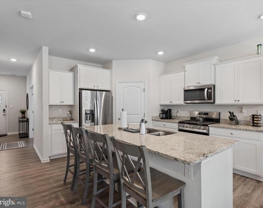 34034 Gooseberry Avenue - Photo Thumbnail 14