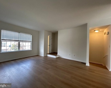 65 Highland Circle - Photo Thumbnail 15
