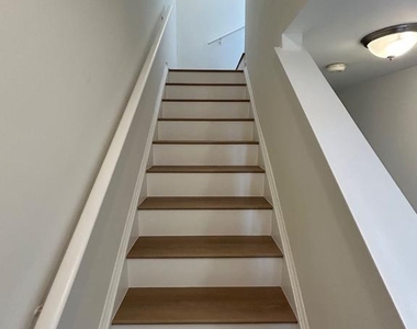 65 Highland Circle - Photo Thumbnail 7