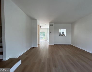 65 Highland Circle - Photo Thumbnail 19