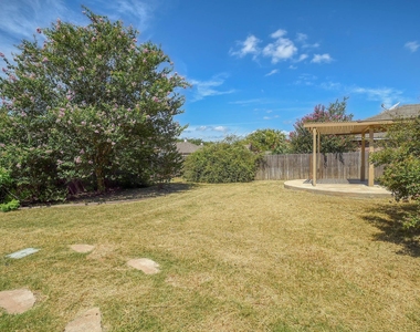 208 Wild Cat Dr - Photo Thumbnail 25