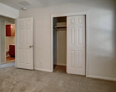 208 Wild Cat Dr - Photo Thumbnail 19